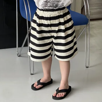 Детская одежда Детские полосатые Шорты 2023 Новые Летние трикотажные свободные повседневные простые брюки Шорты для мальчиков в черно-белую полоску