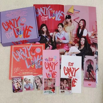 Компакт-диск с 1-м альбомом ITZY CRAZY IN LOVE с автографом + фотокнига корейской версии K-POP102021